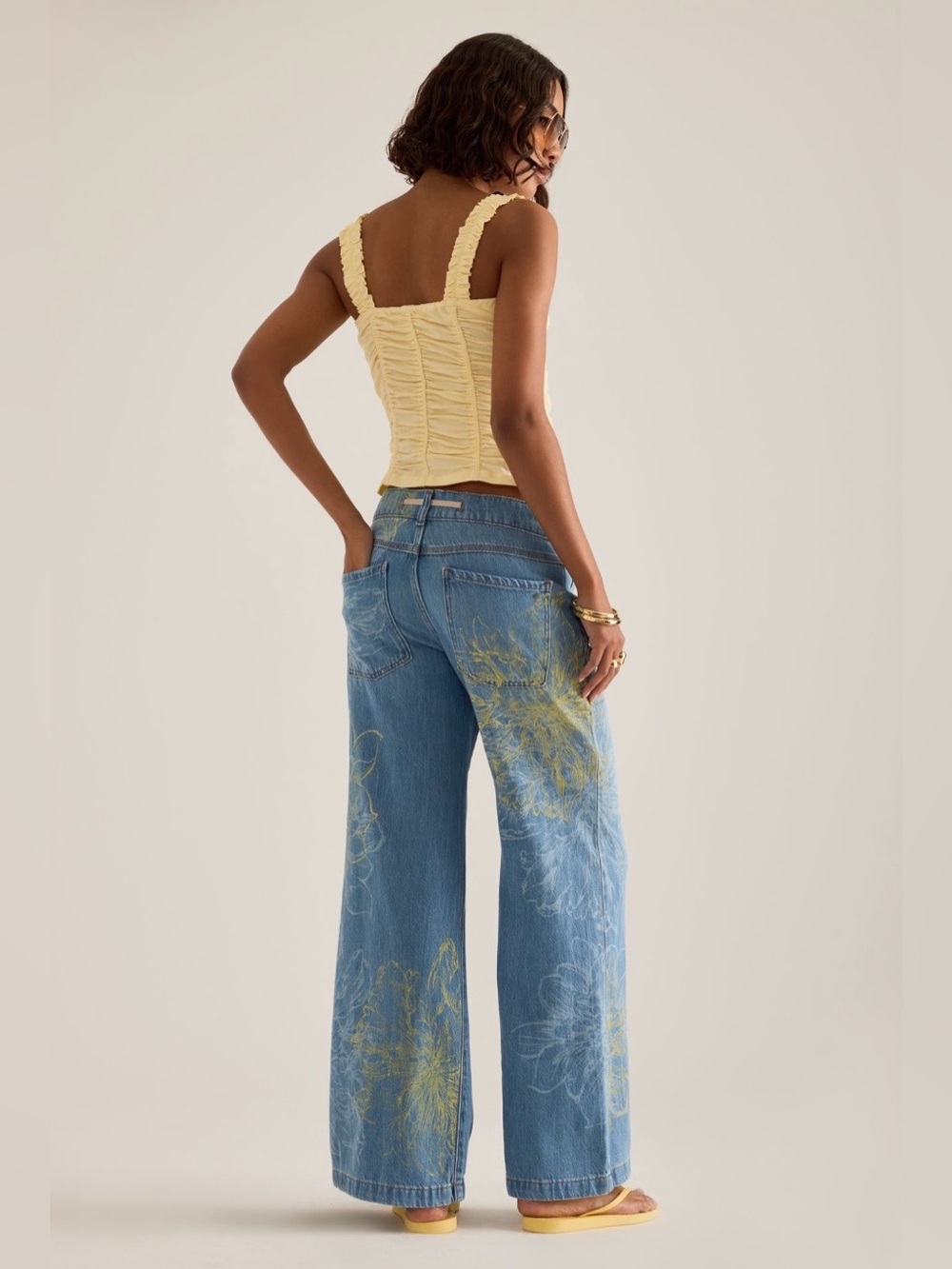 Anthropologie Pilcro Ellis Floral High-Rise Wide-Leg Drawstring Jeans (Petite) - Picture 3 of 10